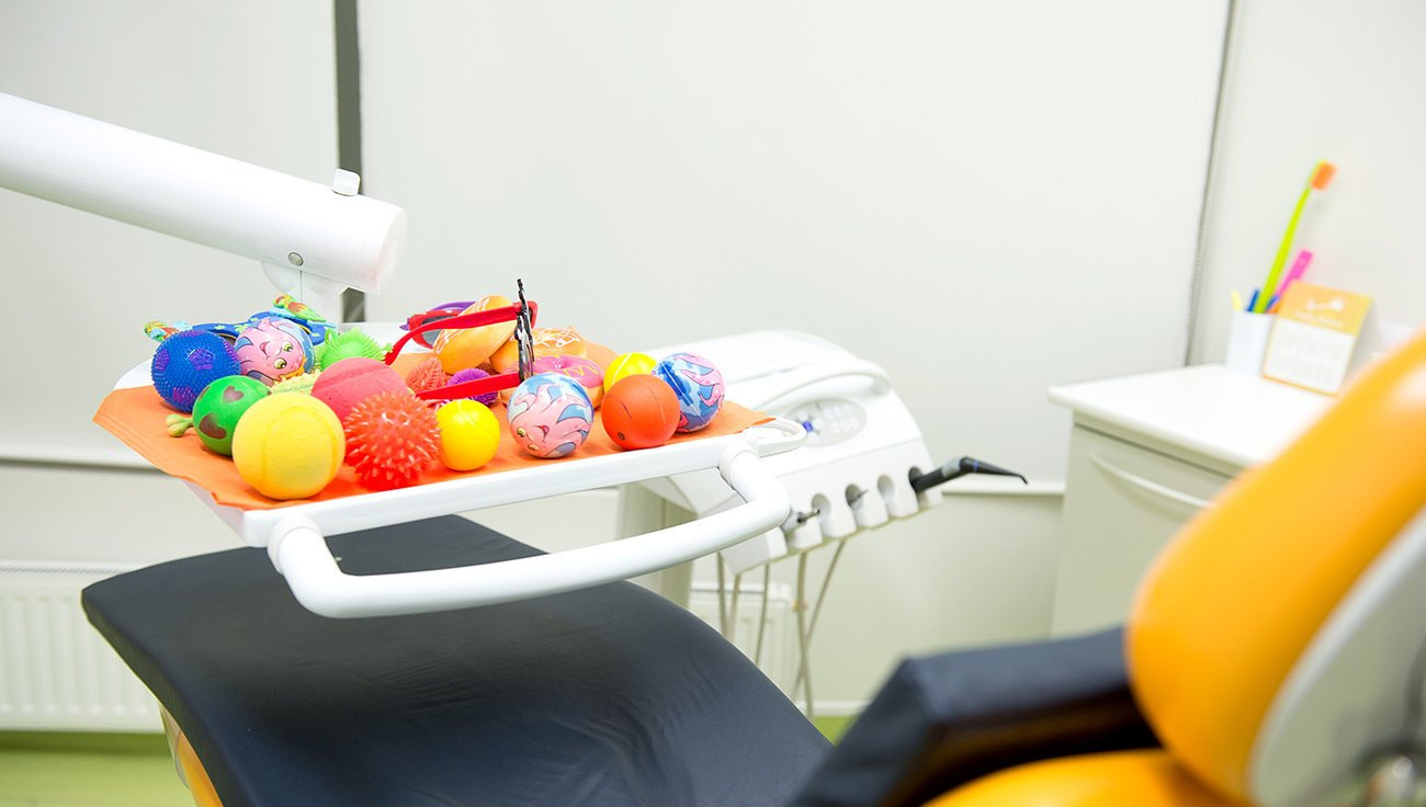 detskaya-stomatologiya-dental-fentezi-v-novyh-cheryomushkah-set-moskva-3