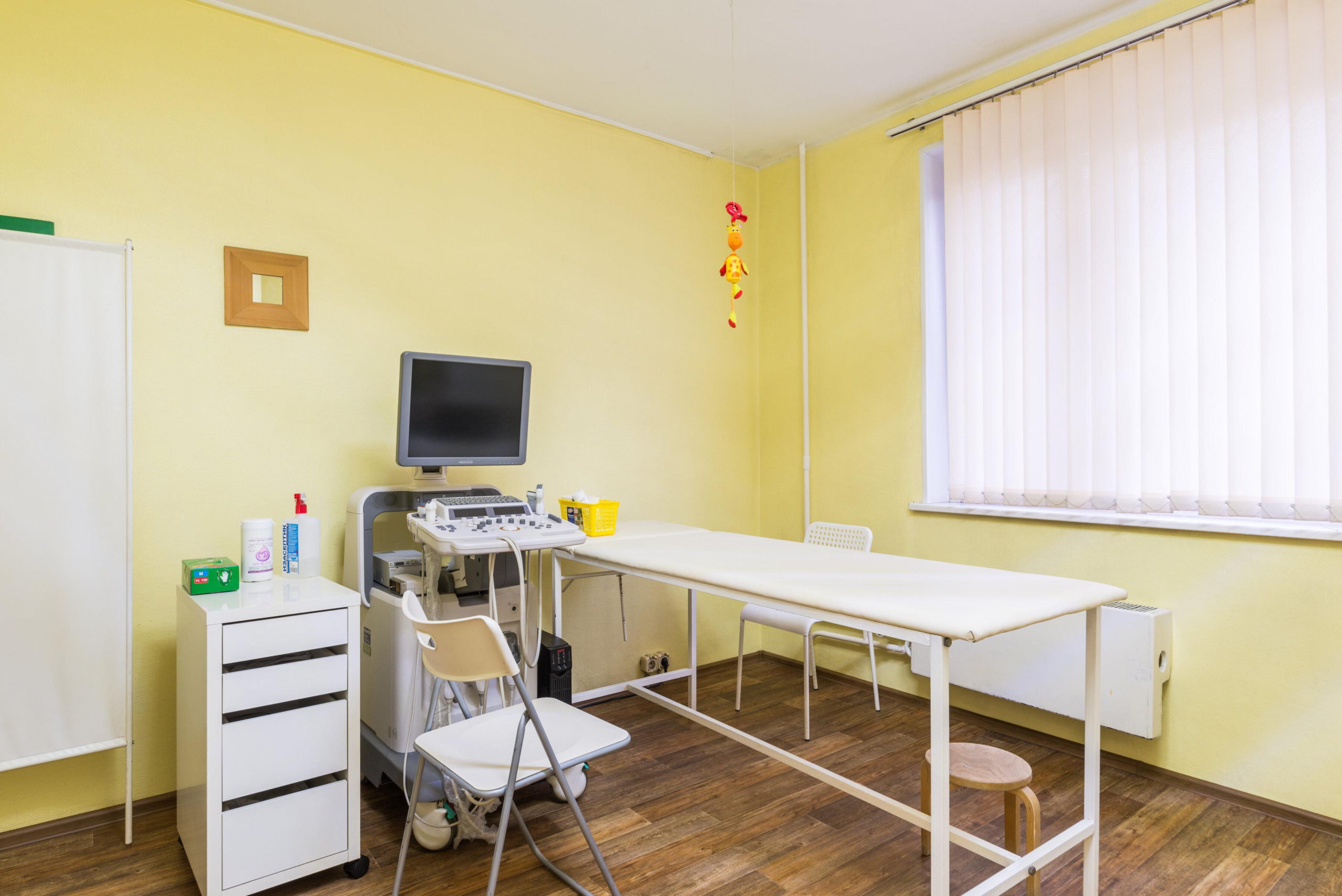 detskij-mediczinskij-czentr-nashi-deti-na-ulicze-aviakonstruktora-milya-set-moskva-5