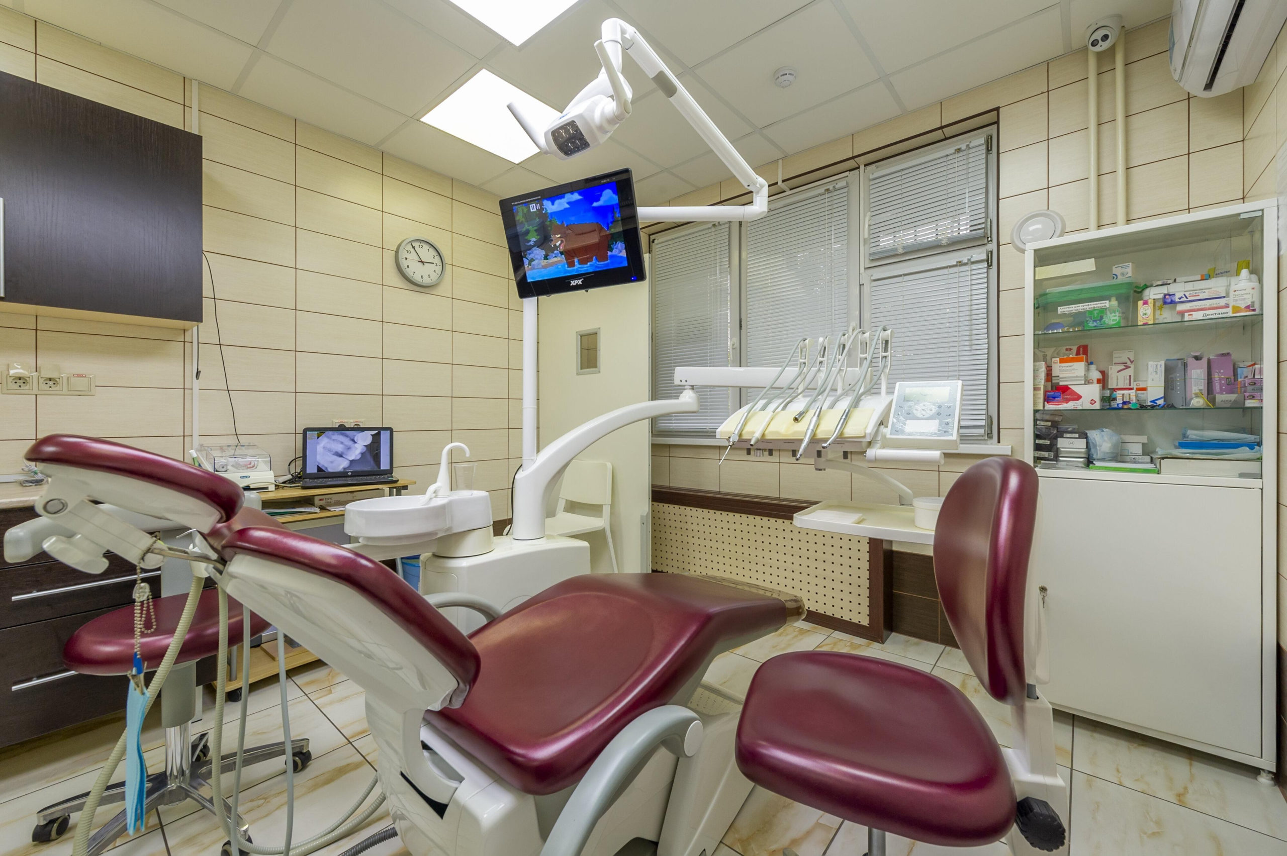mediczinskij-czentr-medilyuksdent-na-angarskoj-ulicze-set-moskva-6