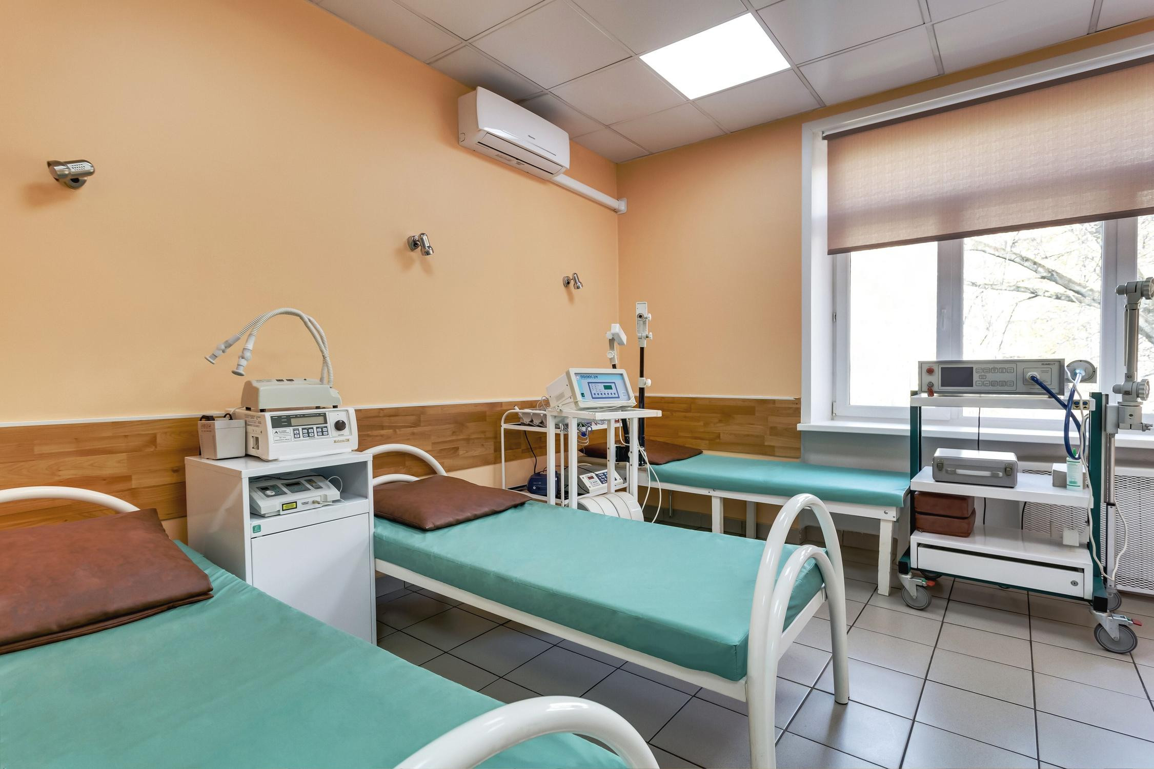 mnogoprofilnaya-mediczinskaya-klinika-evromedklinik-24-na-sirenevom-bulvare-set-moskva-6