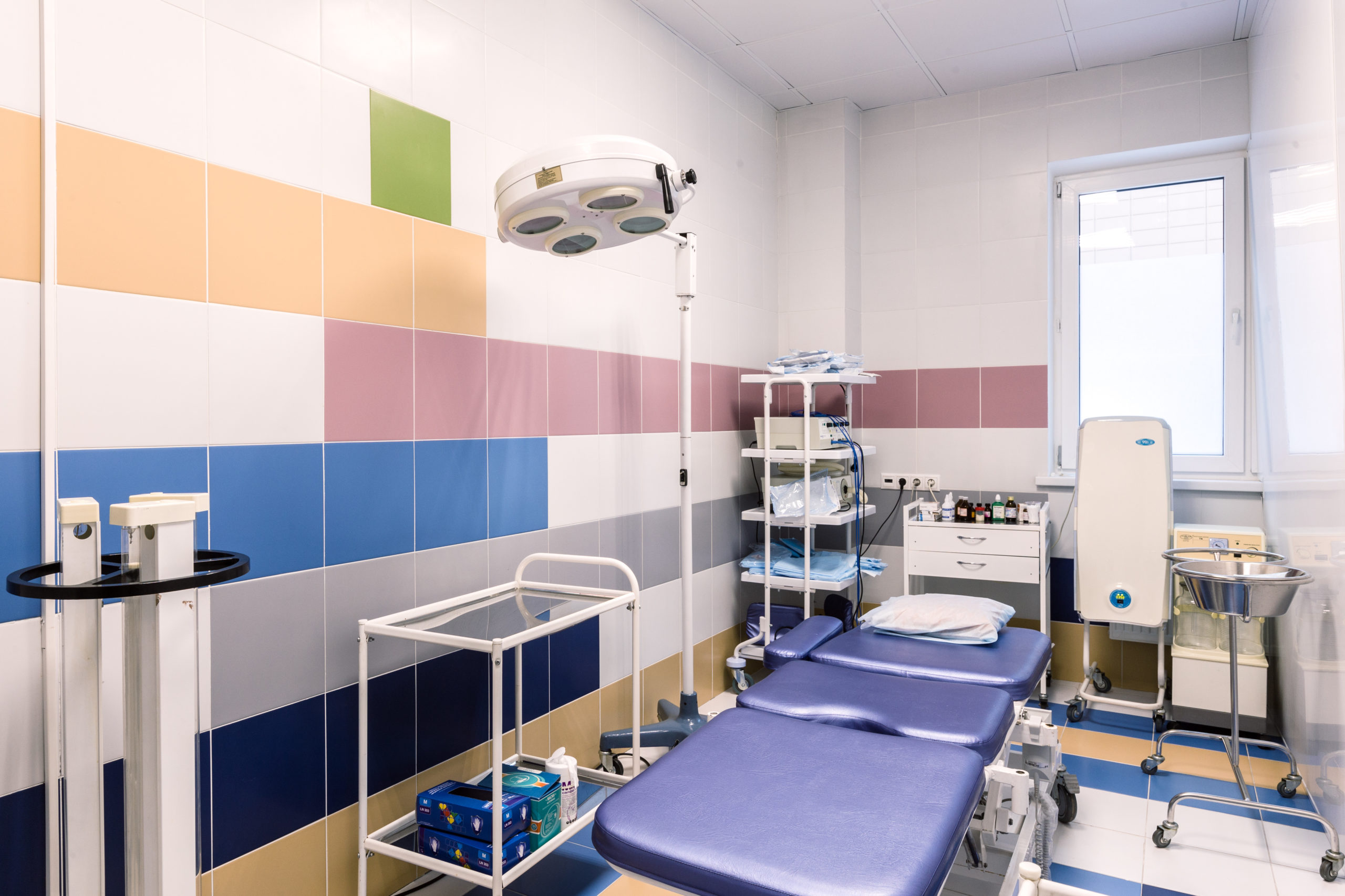 mnogoprofilnyj-mediko-hirurgicheskij-czentr-evromedklinik24-v-lyuberczah-set-moskva-3