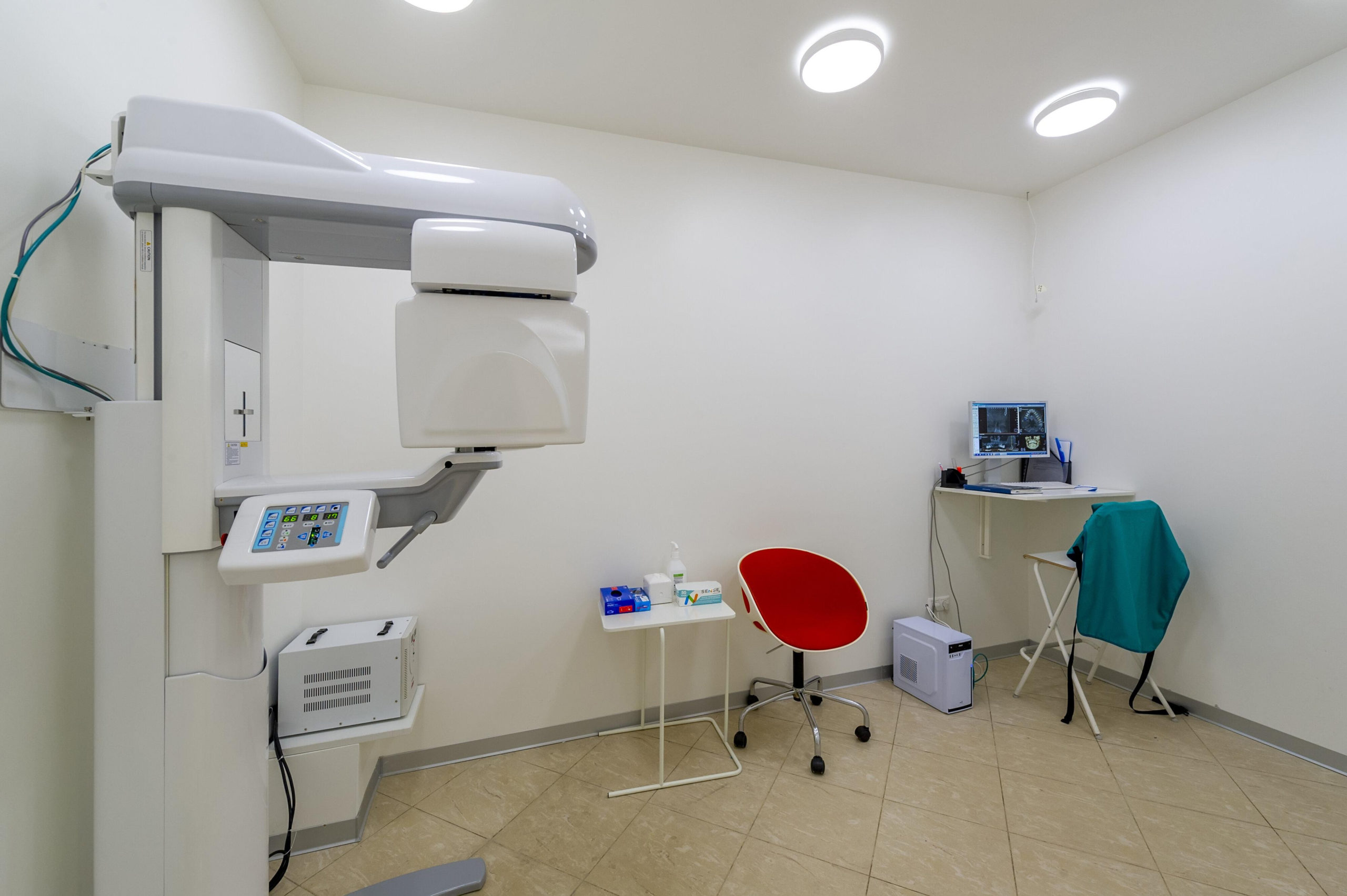 stomatologicheskaya-klinika-ami-clinic-ami-klinik-zuby-za-1-den-na-stanczii-metro-taganskaya-moskva-6