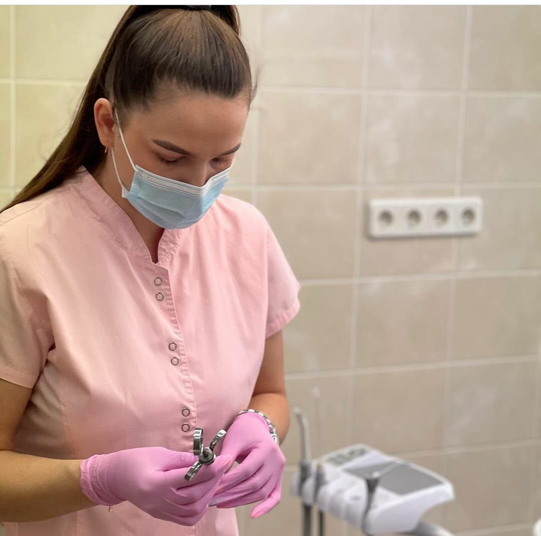 stomatologicheskaya-klinika-doctor-hit-smile-v-otradnom-moskva-7