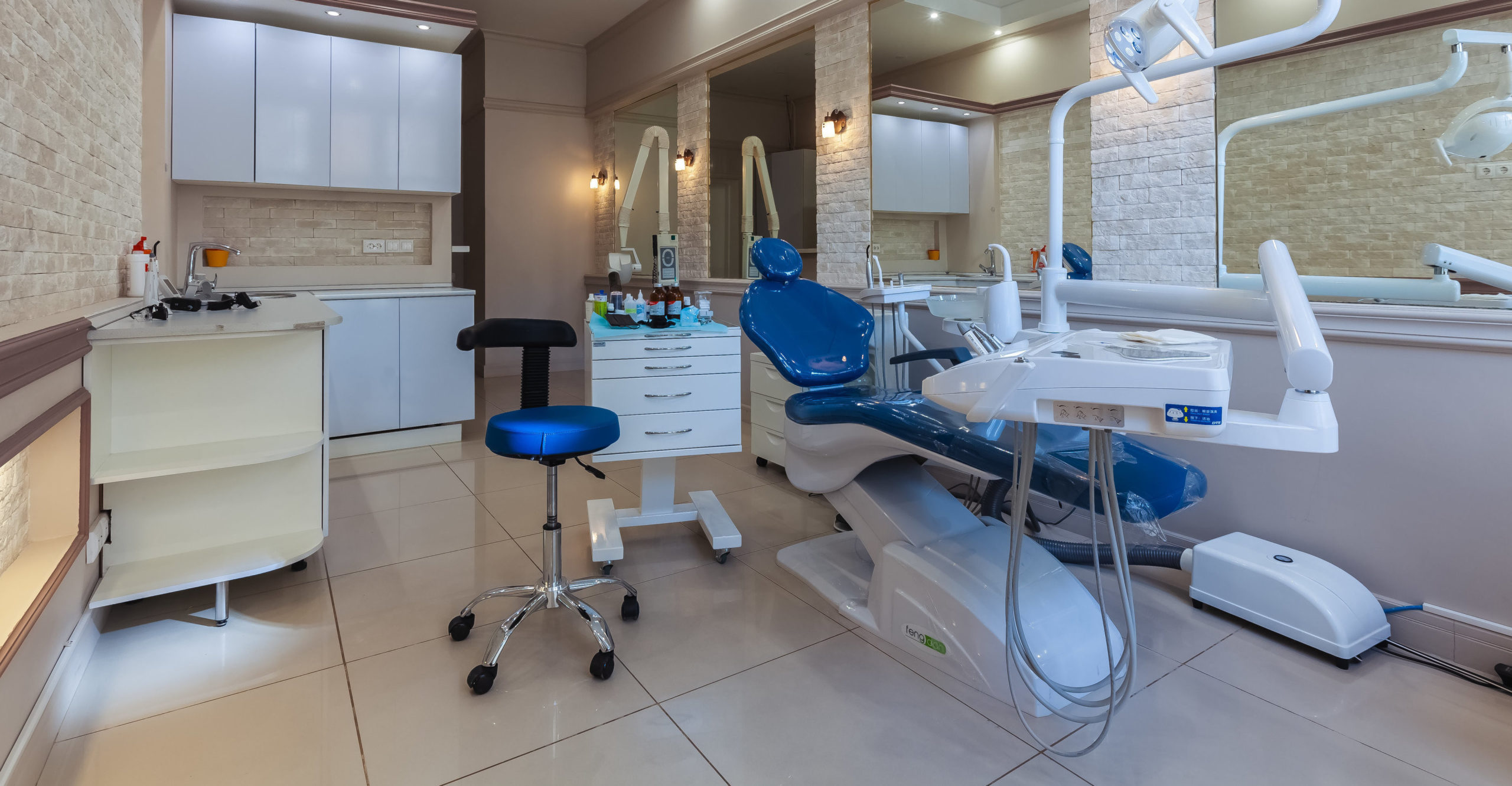 stomatologicheskaya-klinika-institut-innovaczionnoj-medicziny-moskva-4