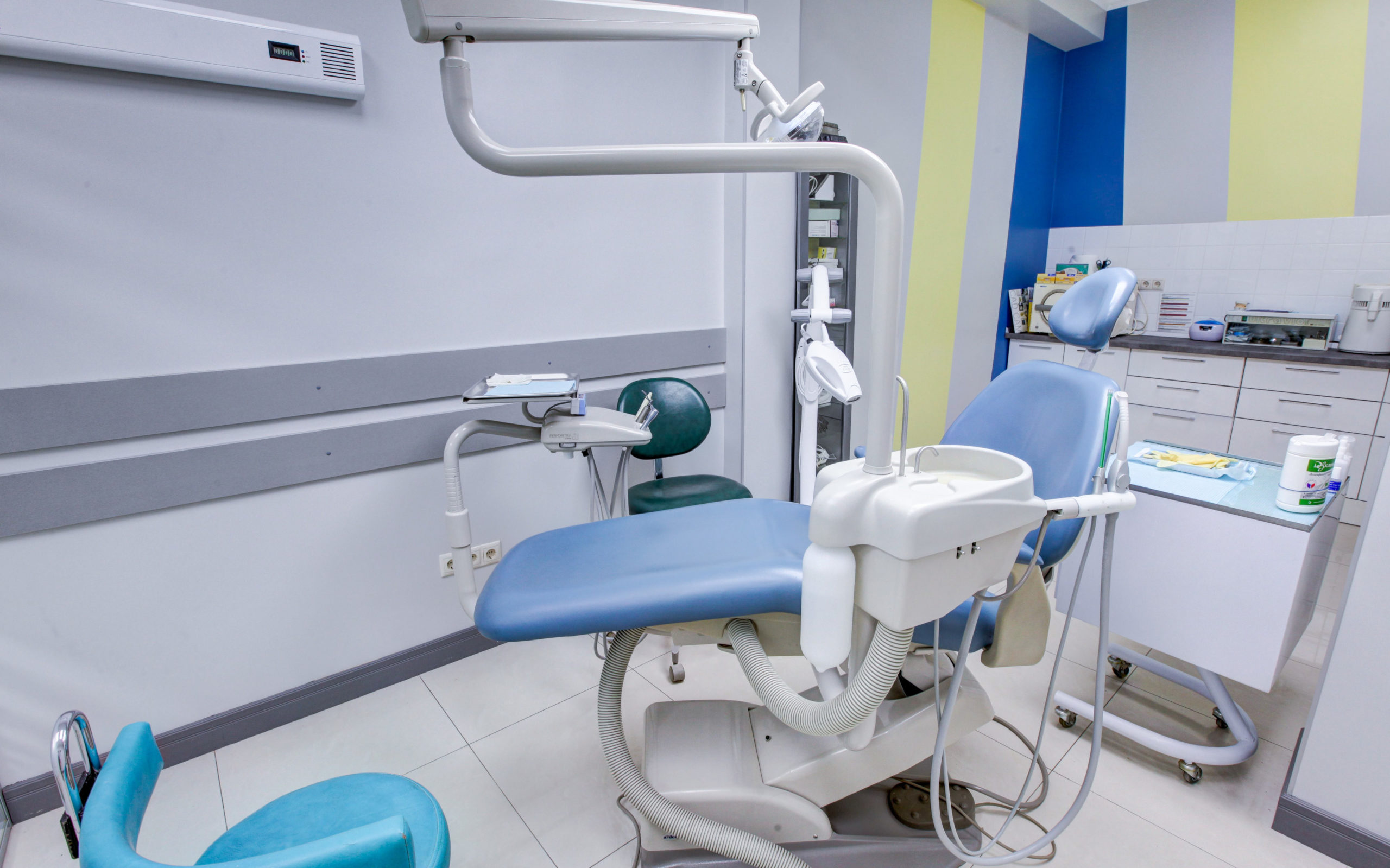stomatologicheskaya-klinika-lps-denta-na-krivorozhskoj-ulicze-set-moskva-5